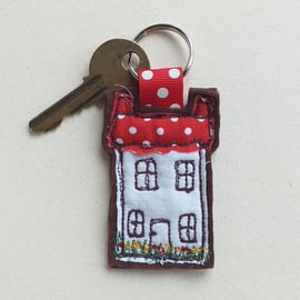 Little House Felt Key Ring