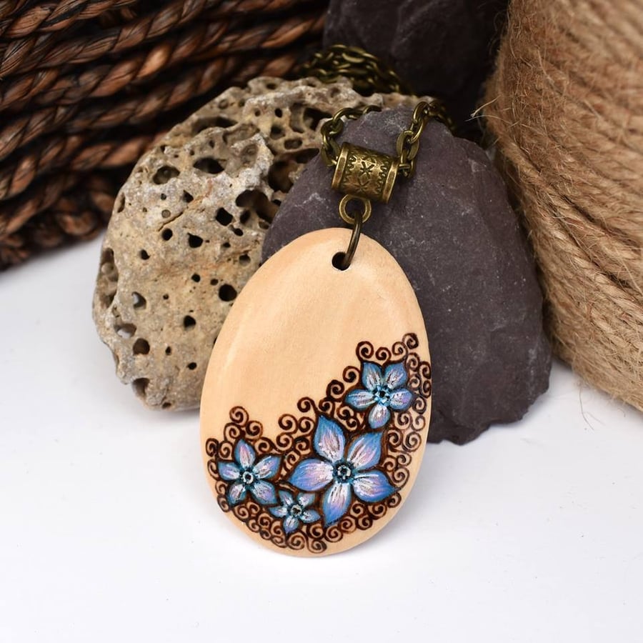 Forget me not Pyrography Pendant. Wood teardrop necklace, Gardener, flower gift