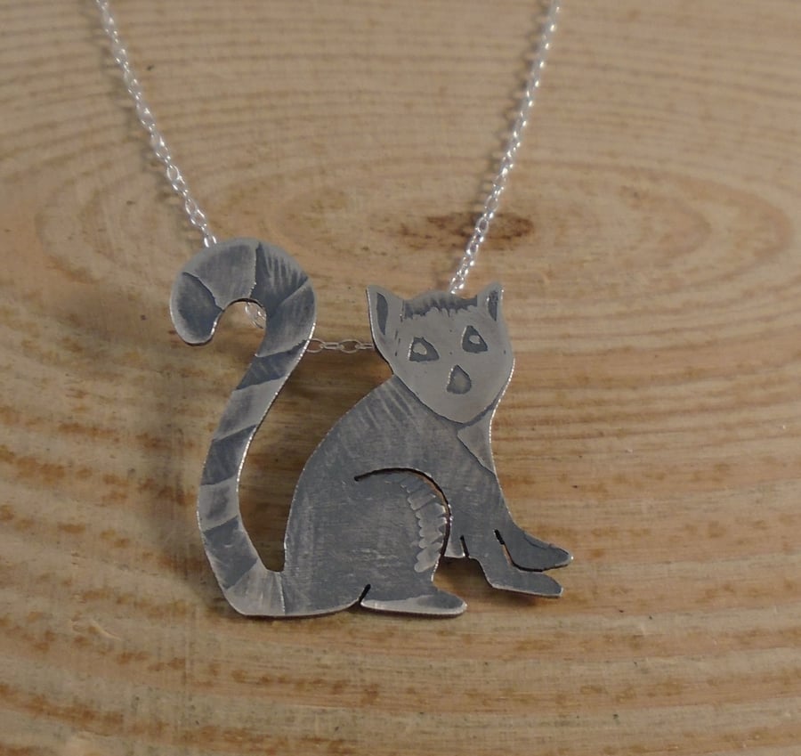 Lemur necklace cheap