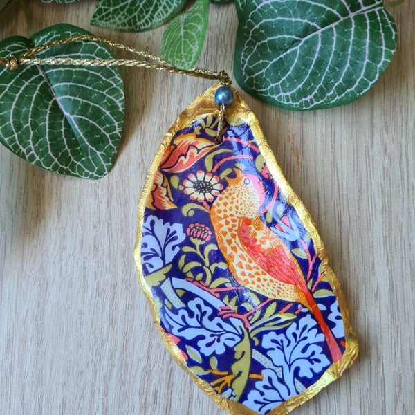 William Morris design oyster shell hanging decoration home decor letterbox gift