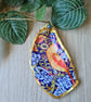 William Morris design oyster shell hanging decoration home decor letterbox gift - Image 1