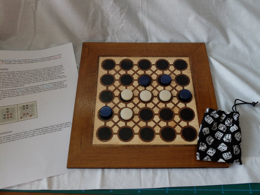 Teeko Strategic board game, hand made