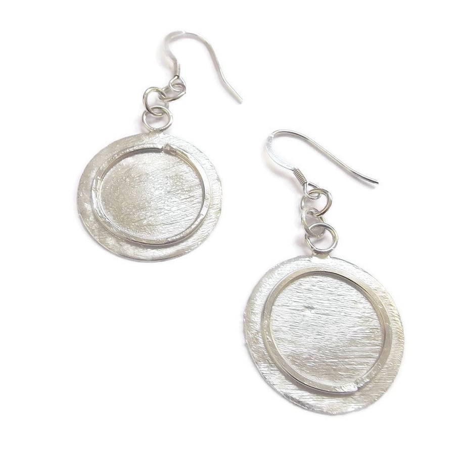 Handmade silver disc earrings