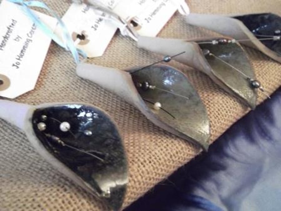 Ceramic and pearl calla lily