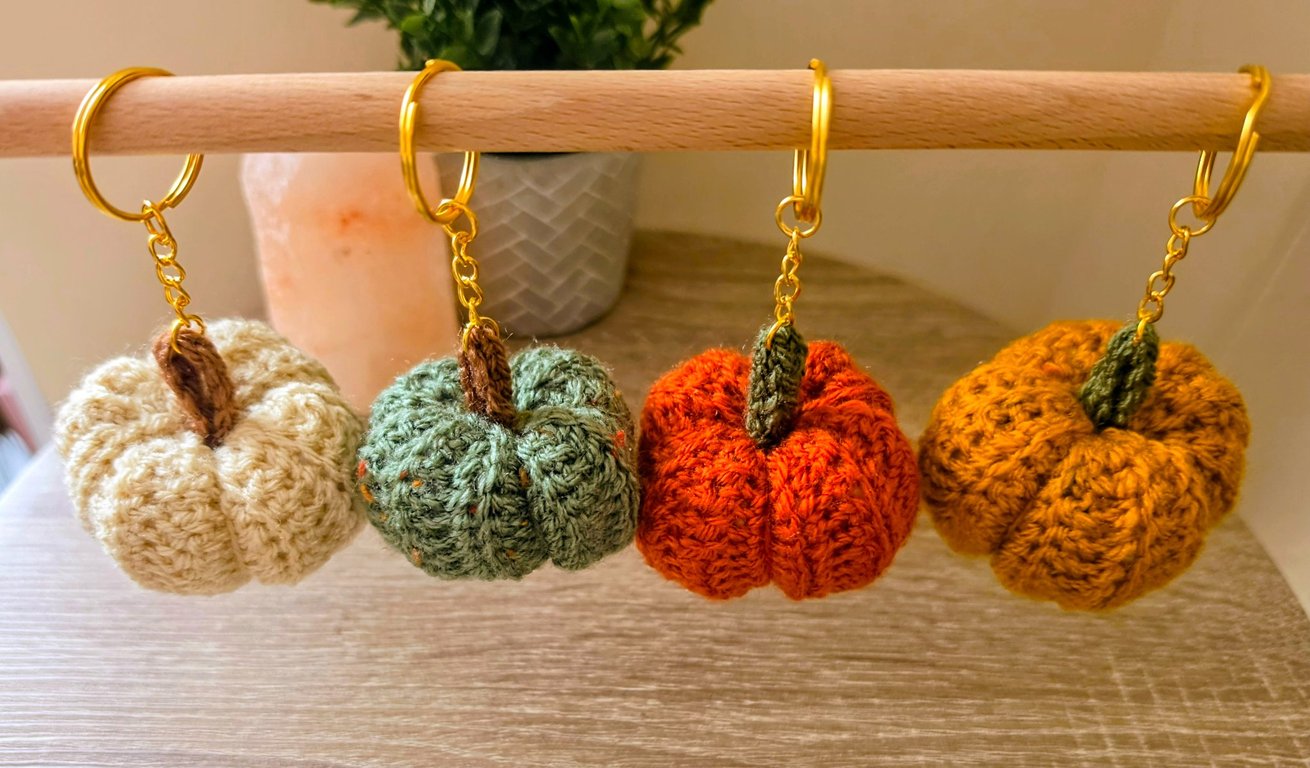Pumpkin Keyring – Autumn Accessory