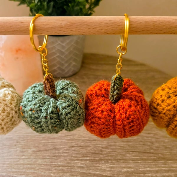 Pumpkin Keyring – Autumn Accessory
