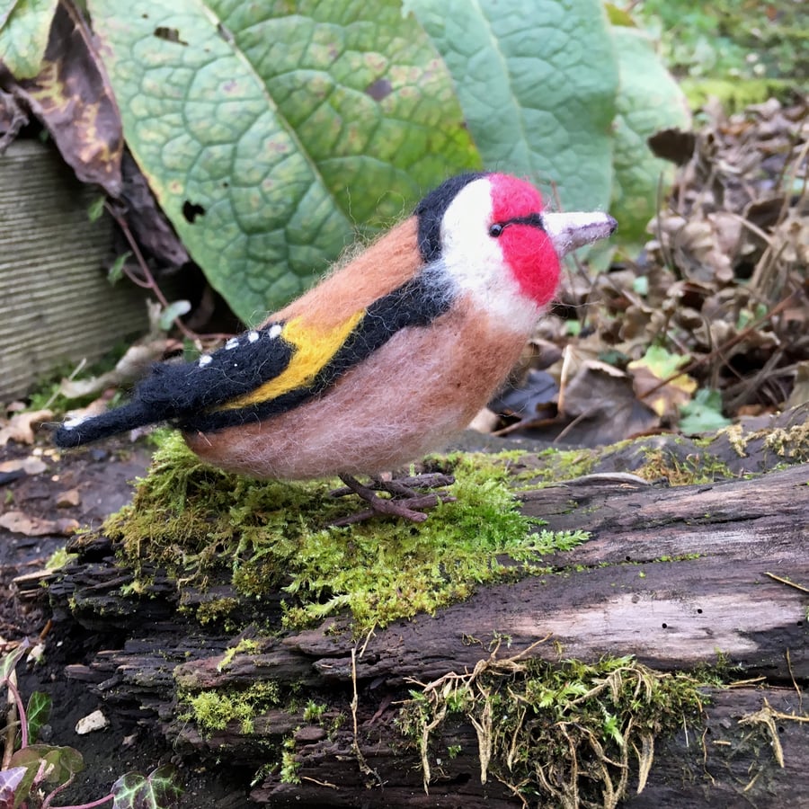 Needle felted collectable goldfinch. british garden birds 