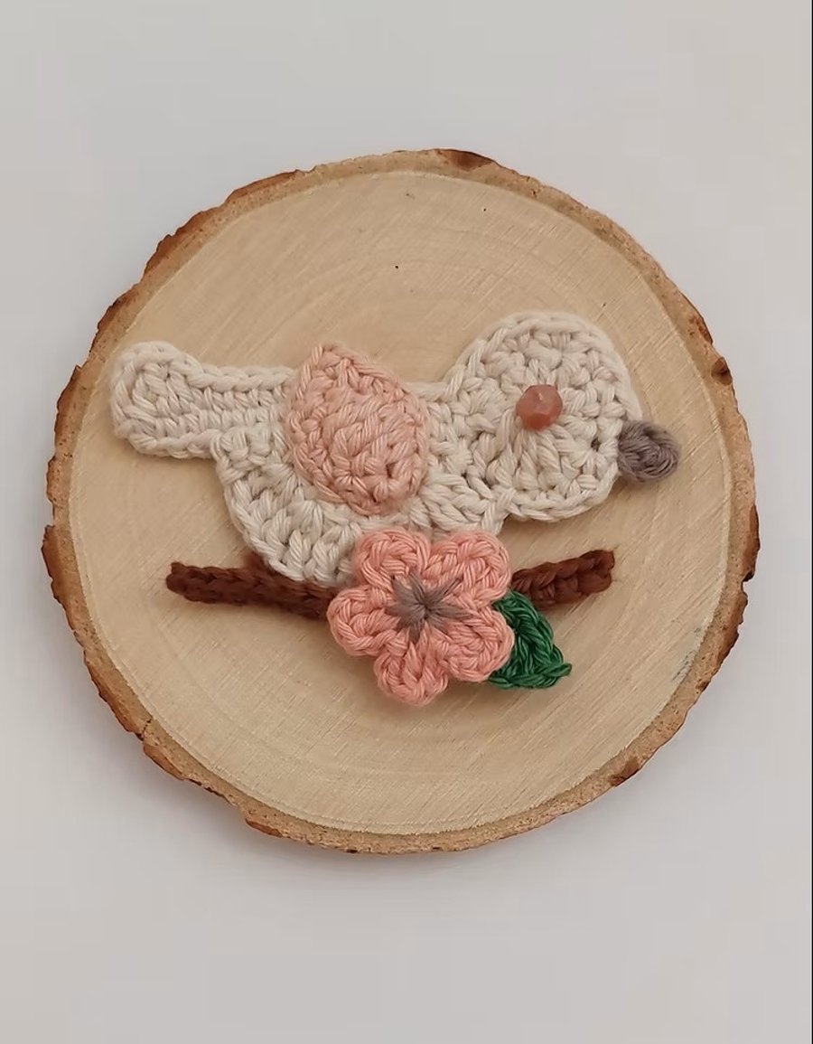 Handmade Wool Crochet Bird Applique – Rustic Bird Motif for Crafts