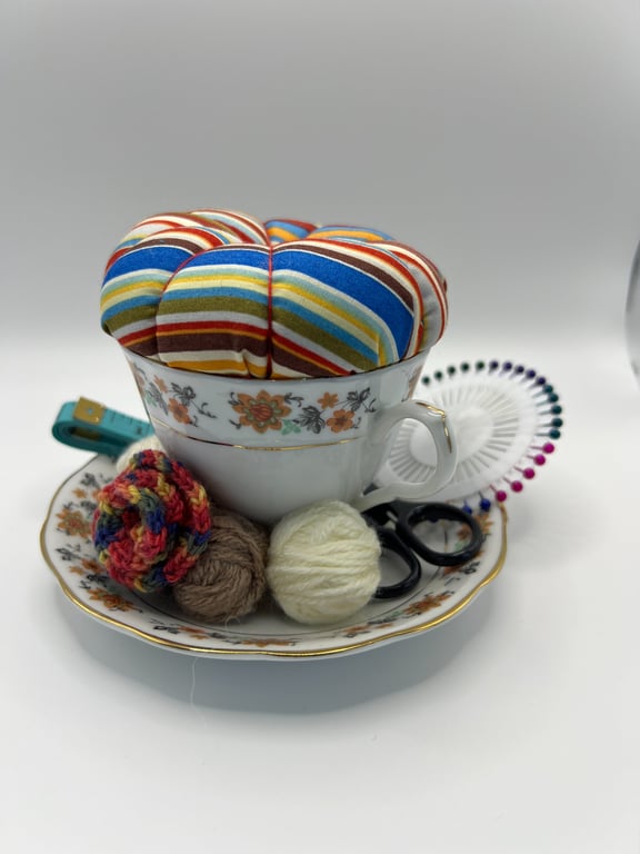 Vintage Teacup Pin Cushion and Sewing Set - Flowers and Stripes (2)