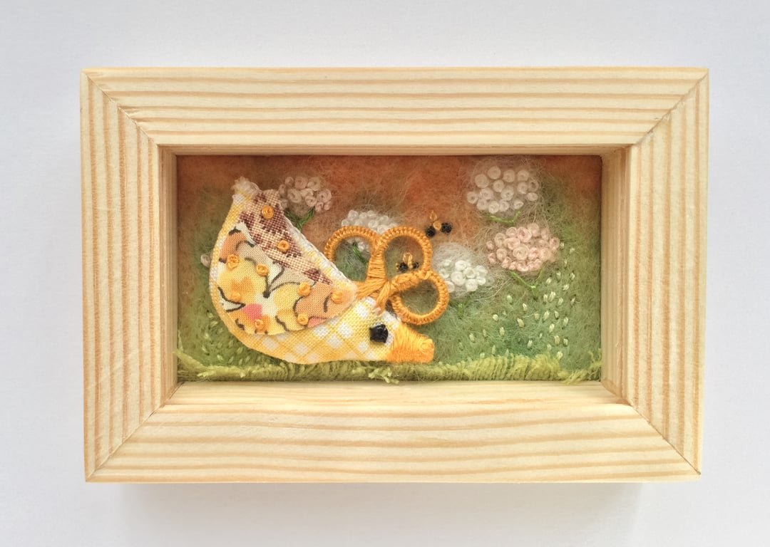 Mini Shadow box frame ' Parsley the chick'
