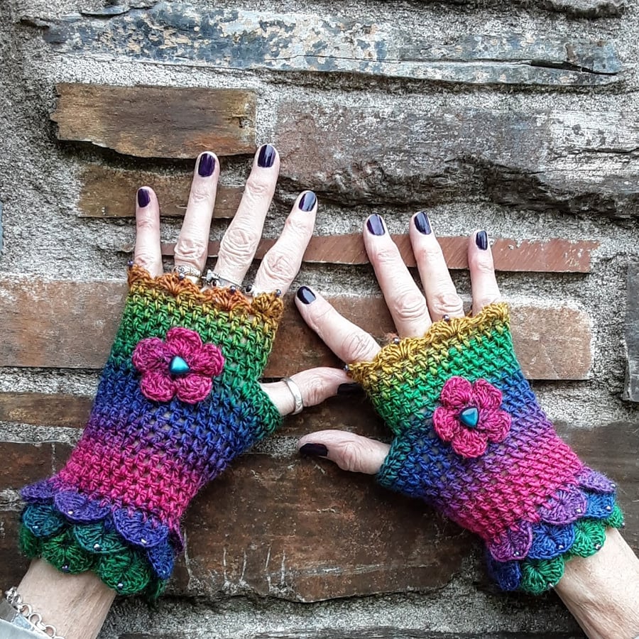 Wrist warmers. Fingerless gloves. Crochet gloves. Free UK first class postage.