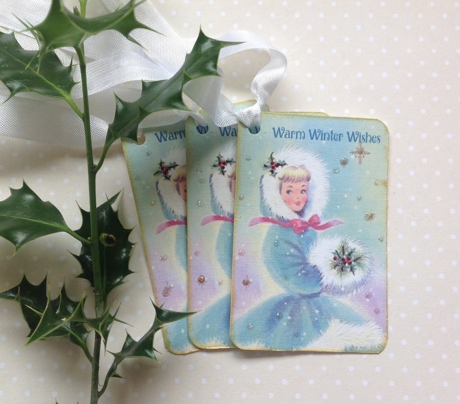 CHRISTMAS GIFT TAGS  ( set of 3. ) Vintage-style . Retro .' Warm Winter Wishes'.