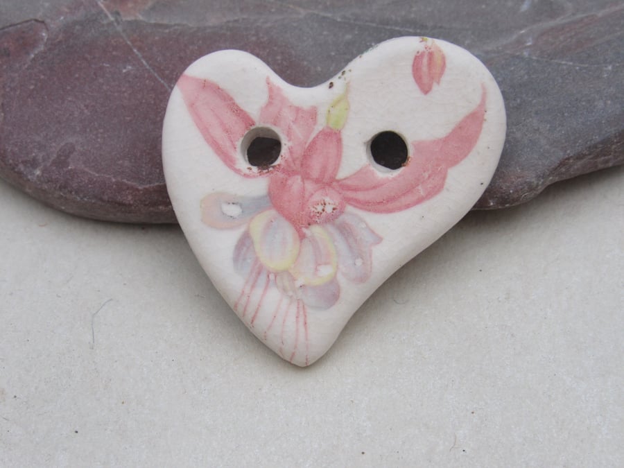 Medium Fuchsia Flower Folk Heart Ceramic Button
