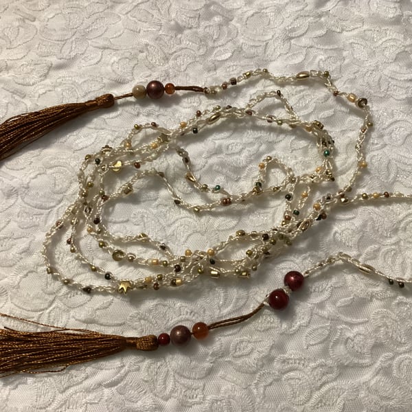 Wrap up necklace, crochet neckless, beaded neckless.