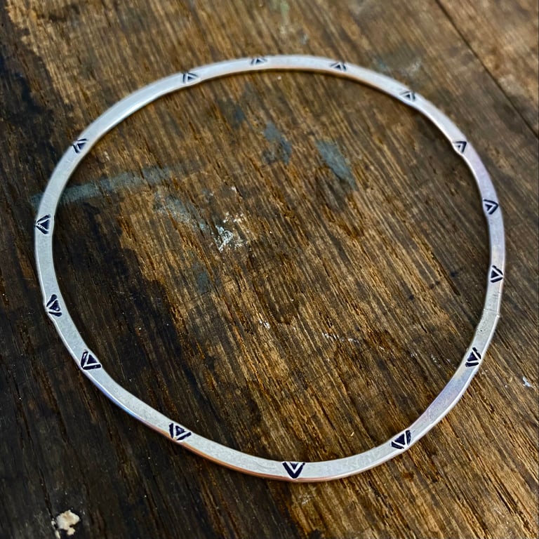 GWARI Recycled Sterling Silver Bangle 