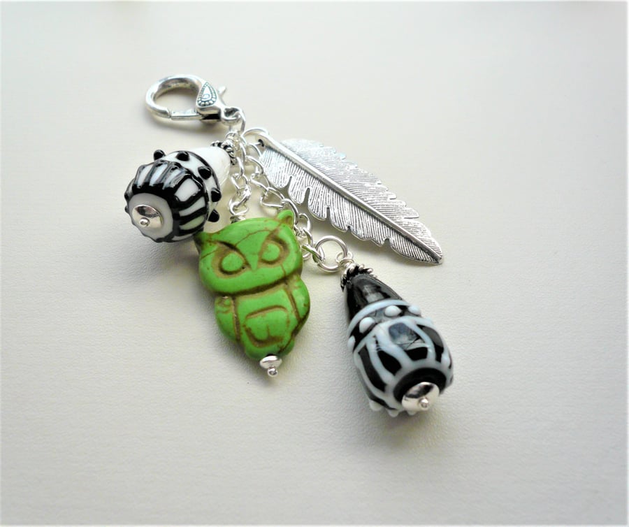 Bag Charm Green Howlite Owl Black White Glass Lampwork Silver Feather  KCJ3666