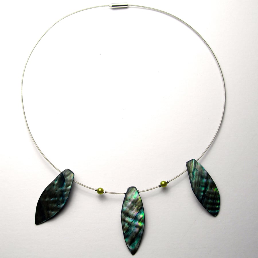 Turquoise Shell Leaf Necklace - UK Free Post