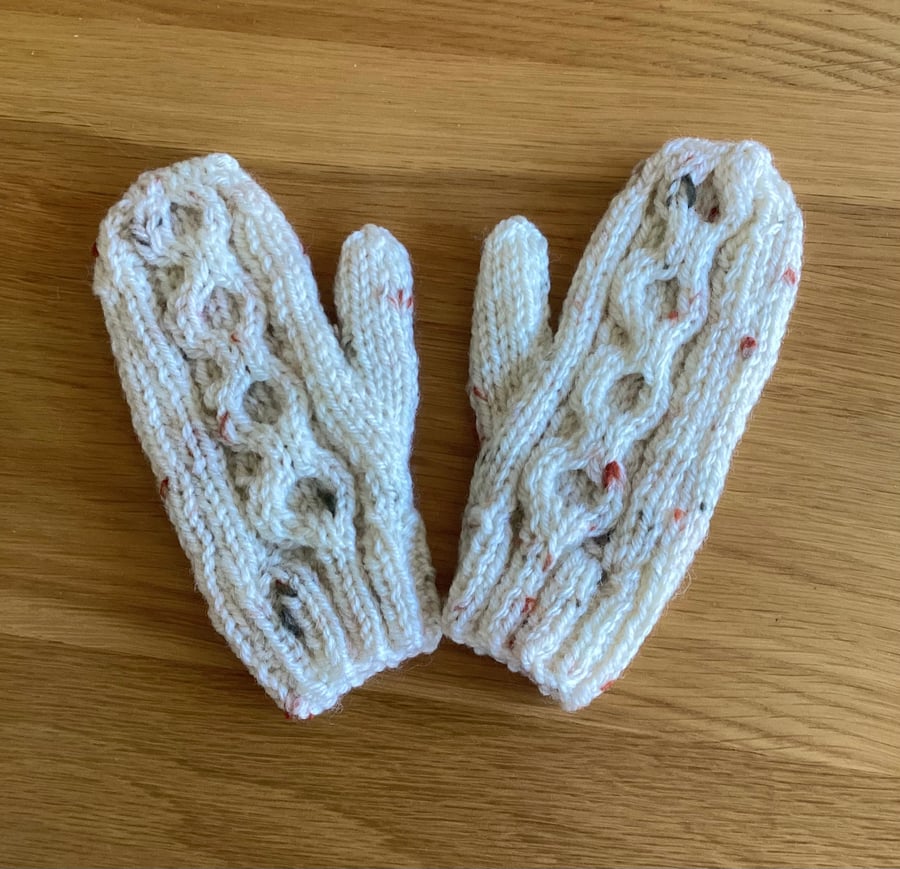 Aran knitted child mittens 3-5 years