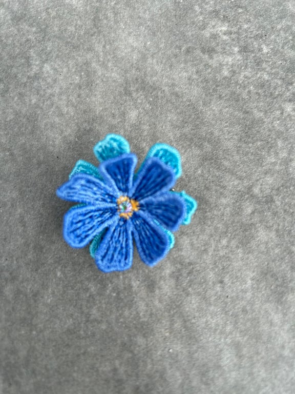 Blue Flower lace Brooch
