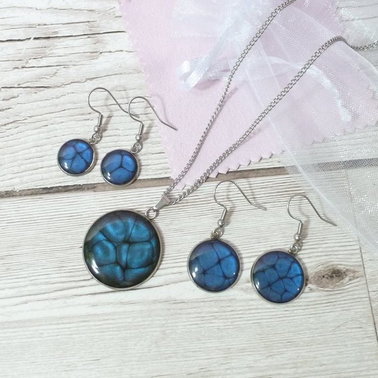 Deep Blue enamel and resin pendant and dangle earring set