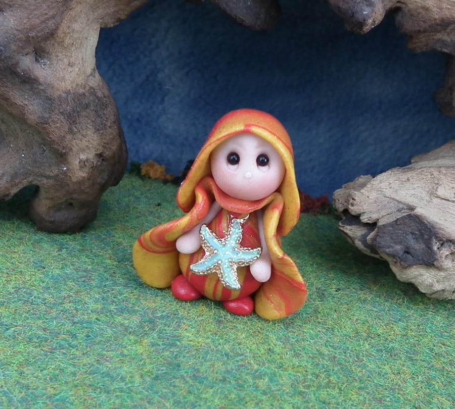 Tiny Gnome Maiden 'Starla' 1.5" OOAK Sculpt by Ann Galvin