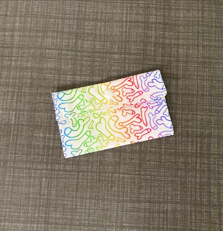 Fun Willy Fabric Money Wallet: Bank Note Gift Pouch.