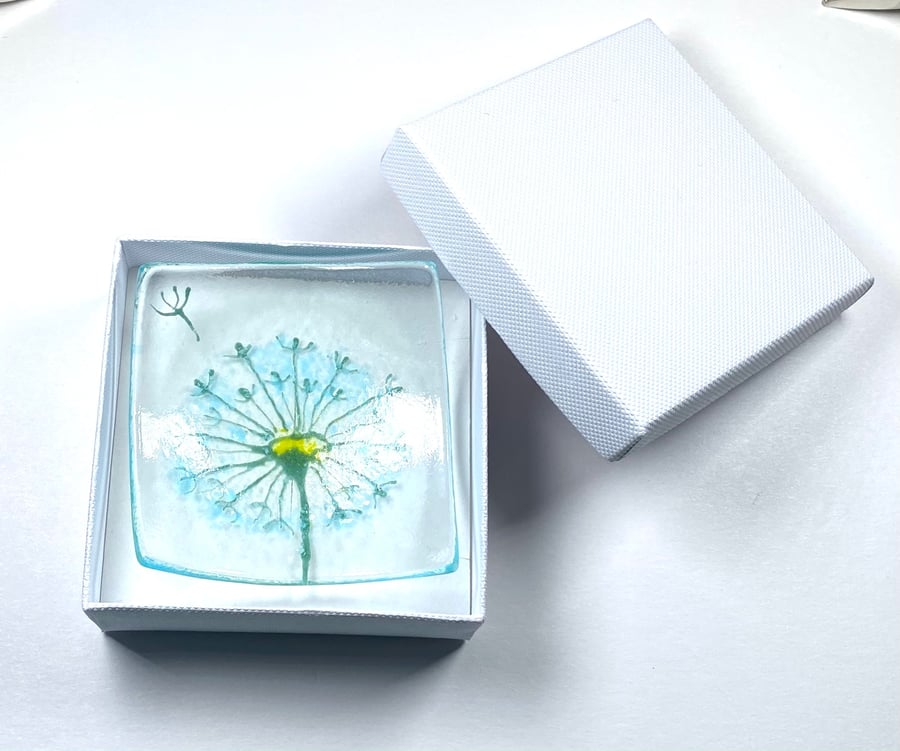 Fused glass dandelion trinket dish- decorative glass 