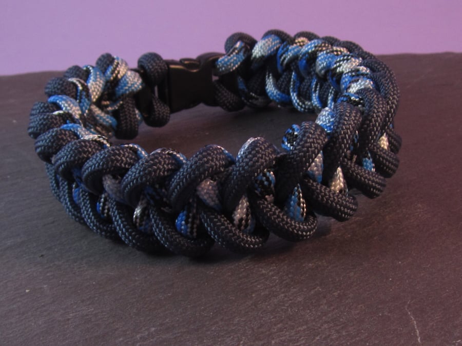 Navy Blue Shark Jaw Bone Paracord Bracelet