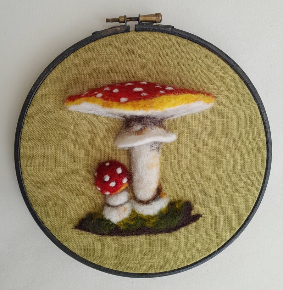  Needle Felted Fly agaric Toadstool British Wool 3D Framed Picture - 8 inch