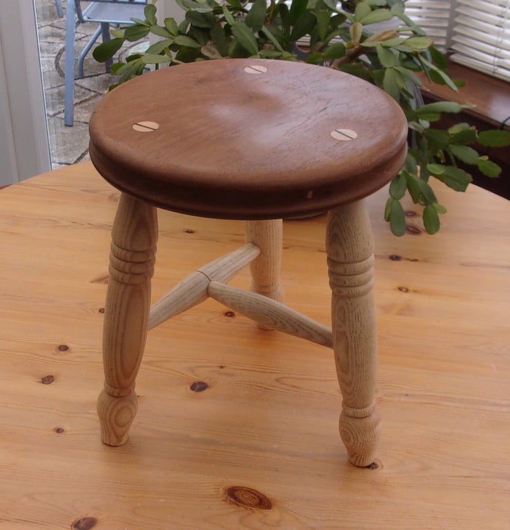 Traditional stool