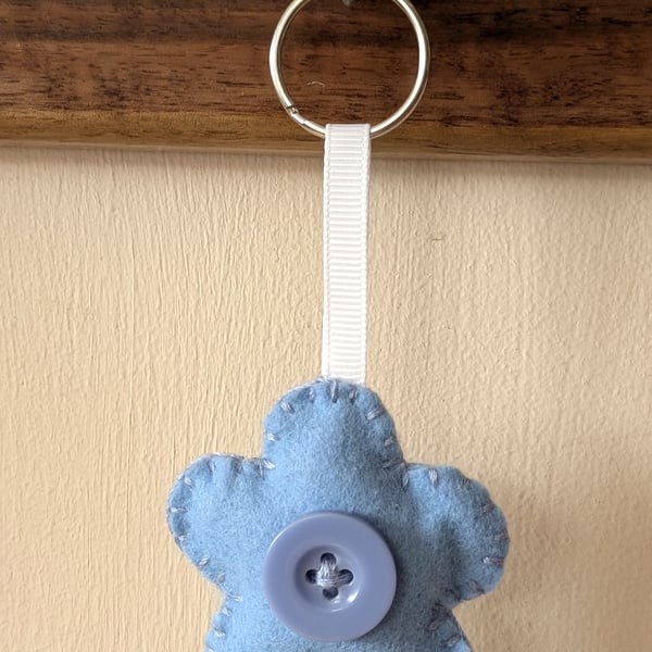 Handmade handsewn felt flower keyring - light blue