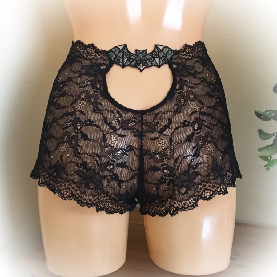 Bat embroidered underwear. Witchy knickers by Fidditchdesigns 