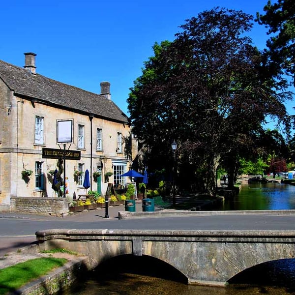 Kingsbridge Inn Bourton On The Water Cotswolds Photograph Print