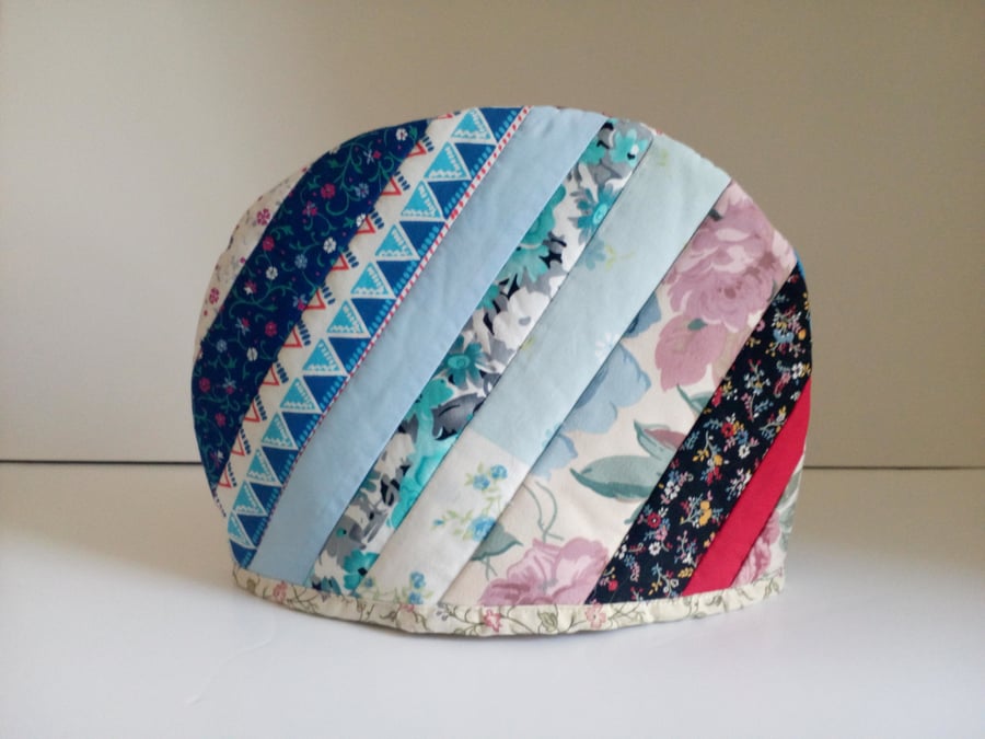 Stripey, patchwork tea cosy