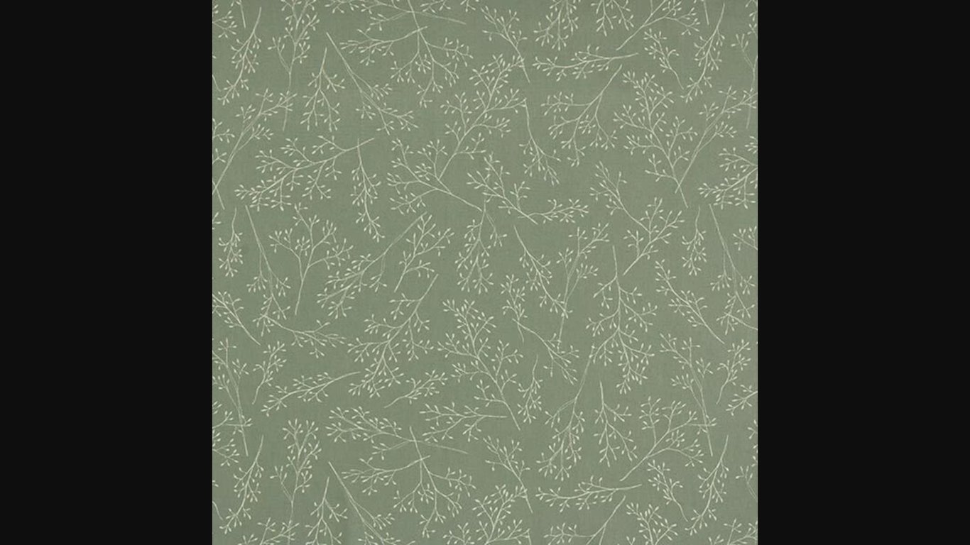 Chirstmas Branches  8 Napkins   40 x 40cm