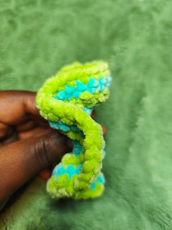 Avocado & Spearmint Small Scrunchies Hair Tie