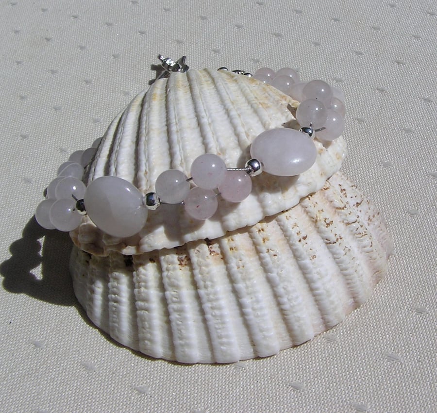 Pale Pink Rose Quartz Gemstone Beaded Chakra Bracelet "Roze"