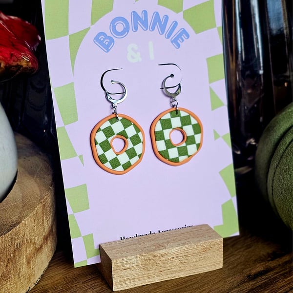 Green Checkered Irregular Dangle Earrings 