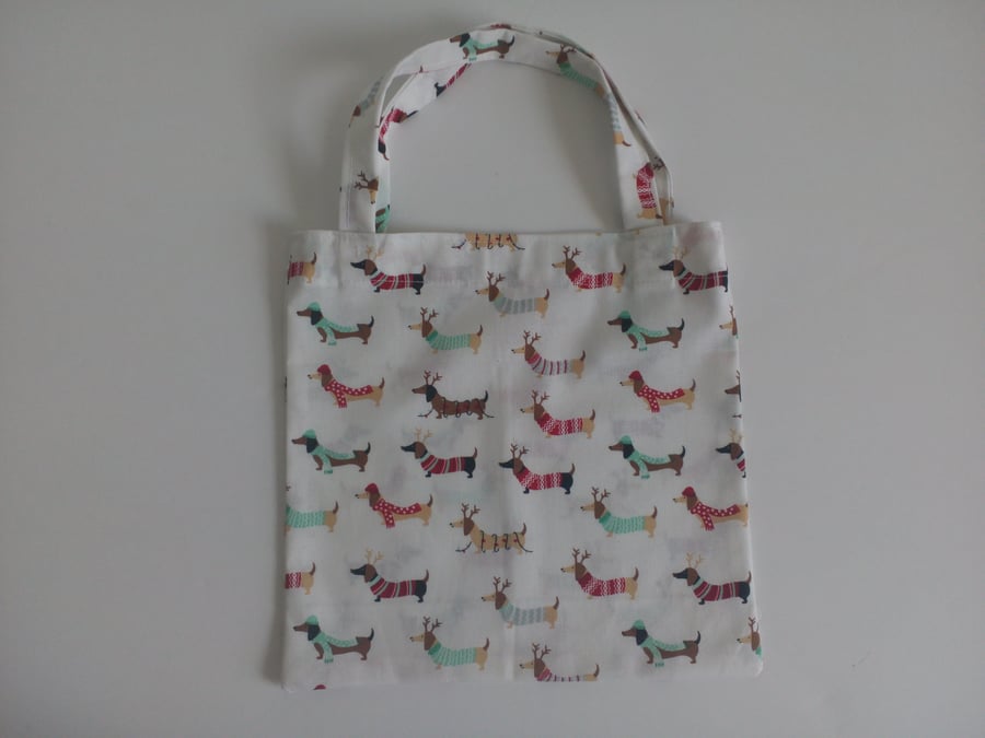 Xmas gift bag, Dachshund, gifts, 100% cotton bag, white Christmas gift bag