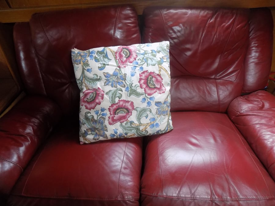 CUSHION COVER WITH POPPIES (140)