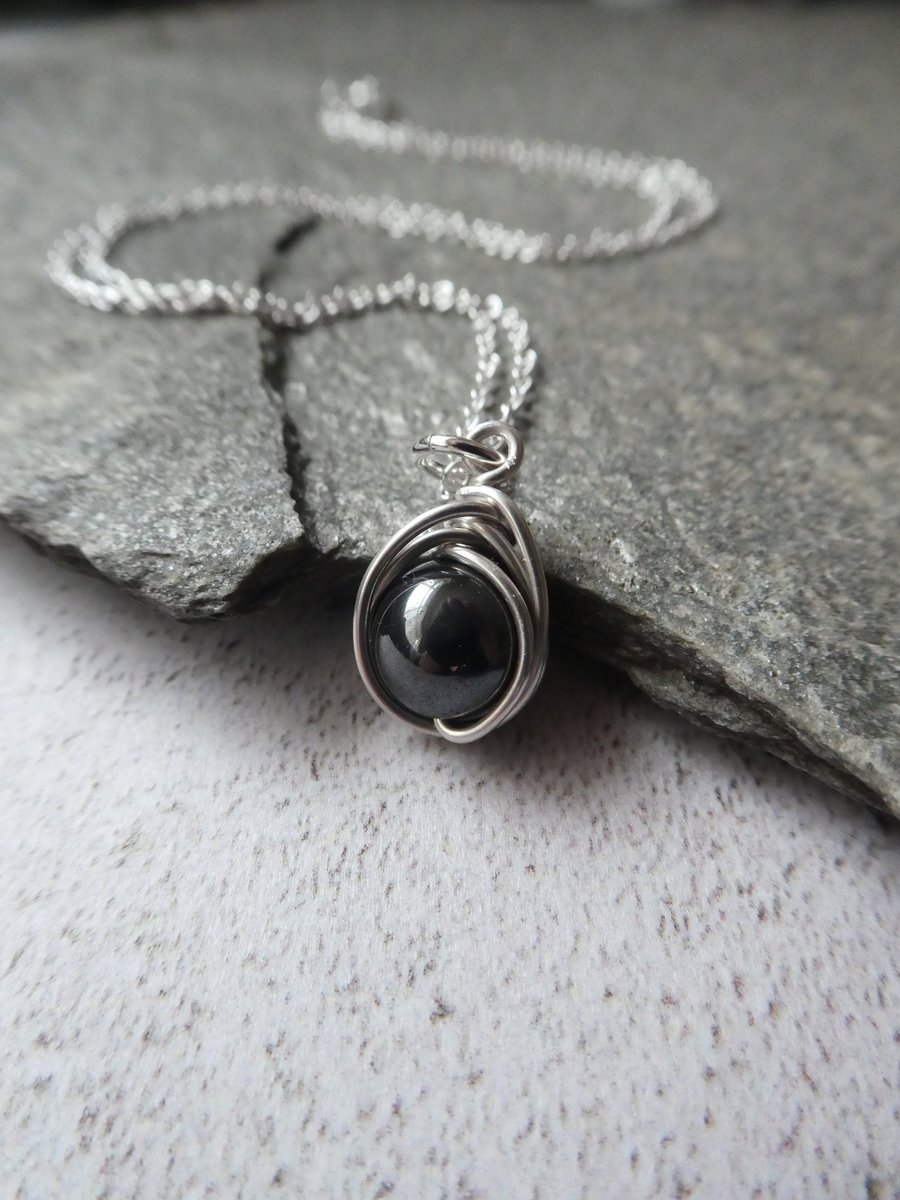 sterling silver hematite pendant, simple hematite necklace