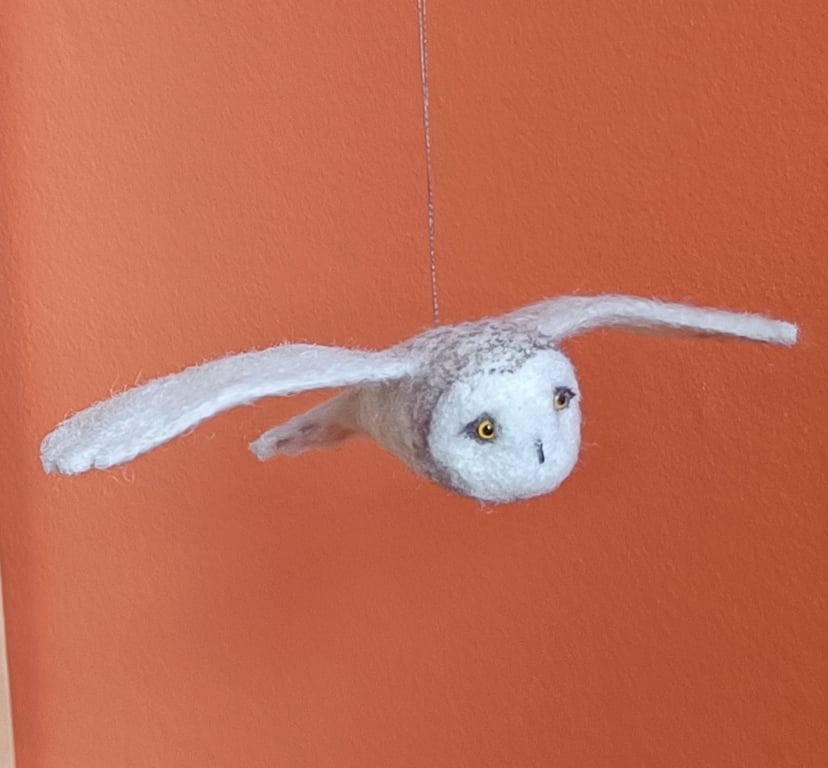 Owls in flight, Snowy owl style, individually needle felted sculptures 