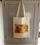 Handy grab and go tote, two outside pockets, shopping tote, library tote
