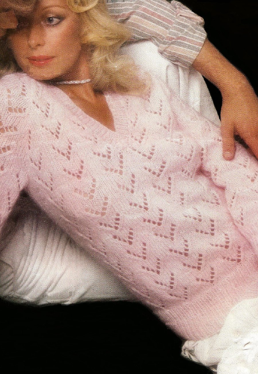 VINTAGE KNITTING PATTERN Ladies Lace Sweater