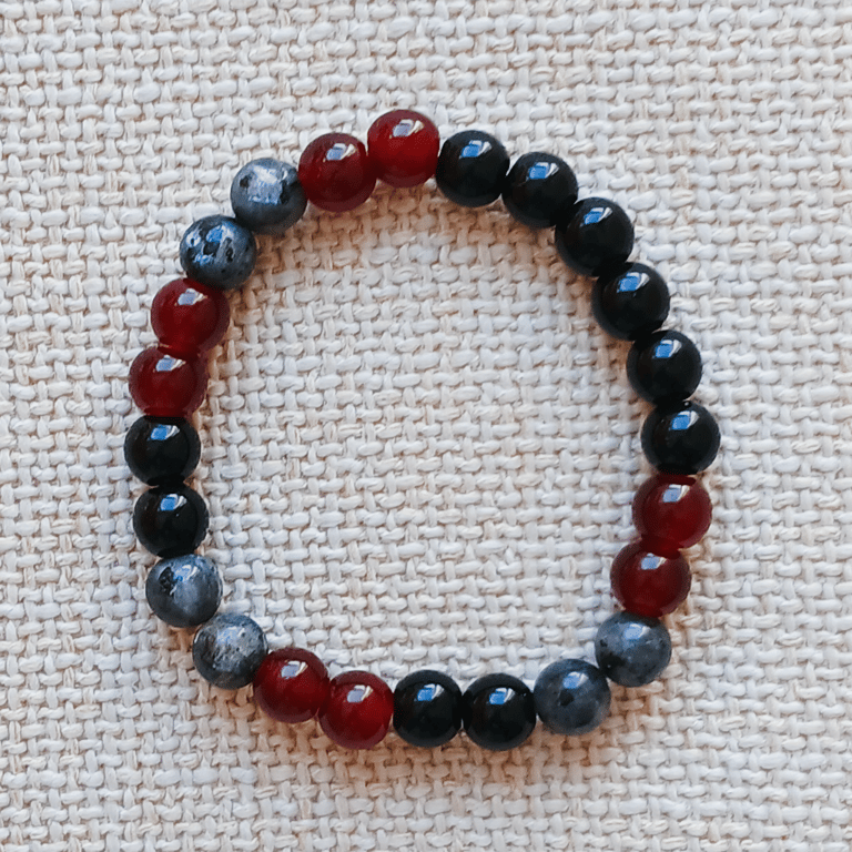 Ladies BlackOnyx and Red Jasper Elastic Bead Bracelet
