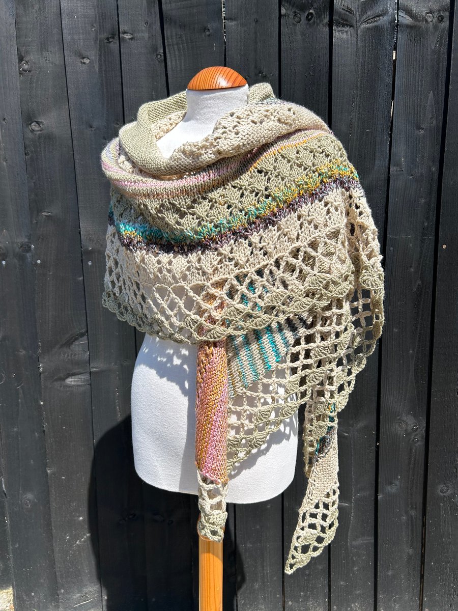 Asymmetrical Triangle Stripped Lace Shawl Wrap 