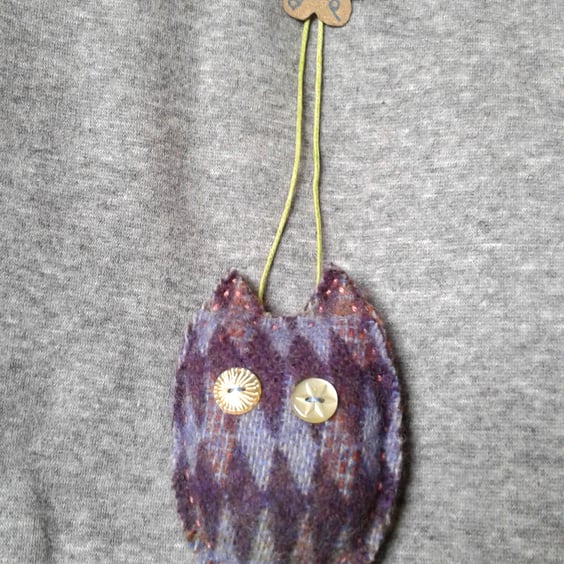 Odd Bod, a 3" bear to hang up and make you smile.