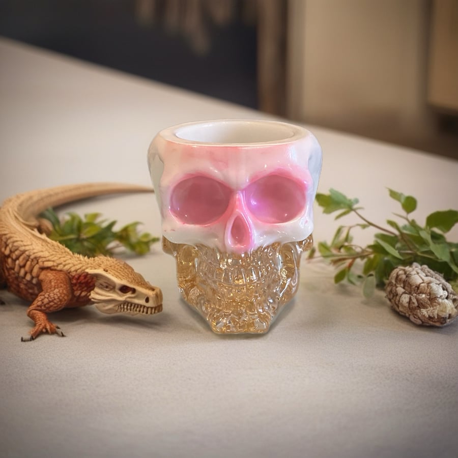 Pink & Gold Resin Skull Ornament – Gothic Home Decor