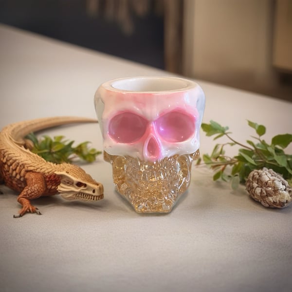 Pink & Gold Resin Skull Ornament – Gothic Home Decor