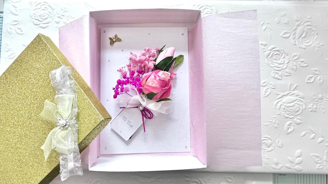 Handmade Personalised Dried Flower Birthday Card, 3D Bouquet C714